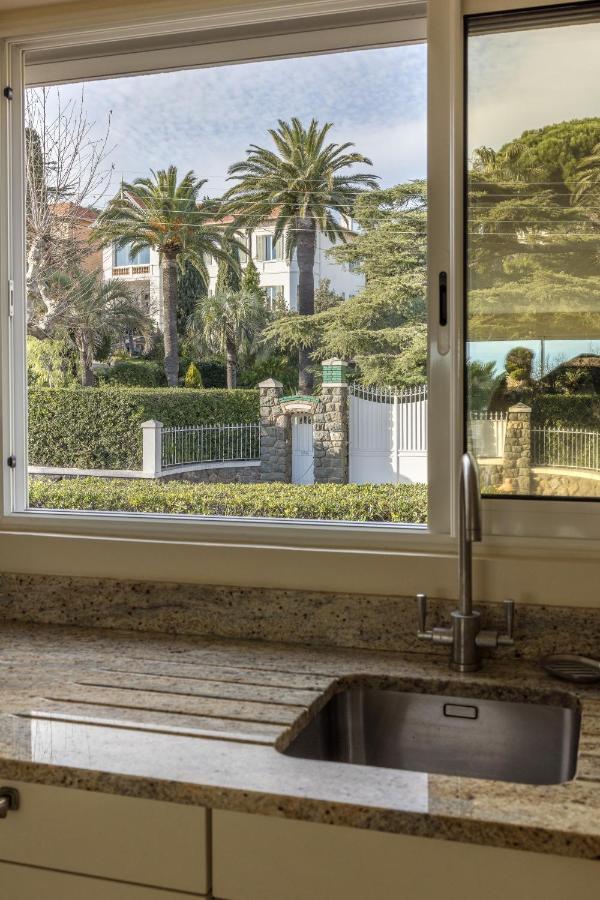 Villa Montfleuri, Vieille Ville A Pieds, Vue Mer, Piscine, 8 Pers Sainte-Maxime Esterno foto